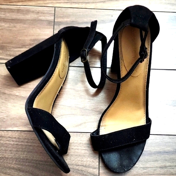 Madden Girl Shoes - Madden Girl Block Heel Sandals 3 1/2" High With Straps  Black Size 6 1/2,